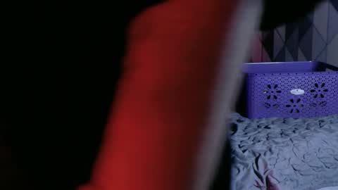 Gwen  online show from 23, 10, 2025