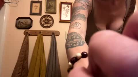 Snapshot of naturebabe666 chatting on 16, 4, 2026 naturebabe666 online show from 16, 4, 2026