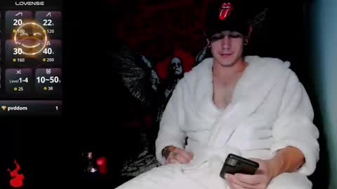 Snapshot of naturesbest951 chatting on 10, 11, 2025 NATURESBEST online show from 10, 11, 2025