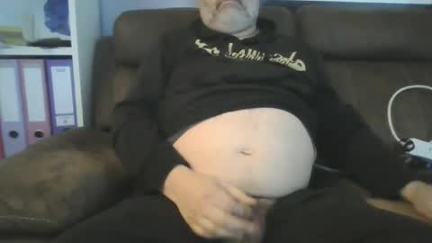 Snapshot of naturistmale45 chatting on 7, 1, 2025 naturistmale45 online show from 7, 1, 2025