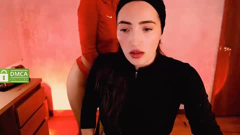 Snapshot of natval_ chatting on 14, 12, 2024 Natalia Valeria online show from 14, 12, 2024