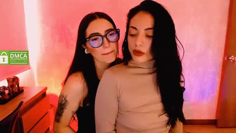 Snapshot of natval_ chatting on 19, 12, 2024 Natalia Valeria online show from 19, 12, 2024