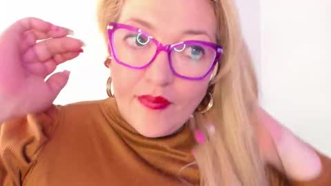 Nataly online show from 14, 10, 2025