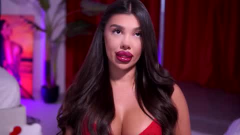 Naty online show from 5, 2, 2026