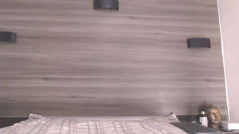 natzuki_ online show from 19, 5, 2026