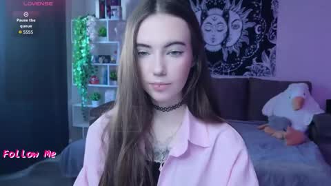 Nikki online show from 21, 10, 2025