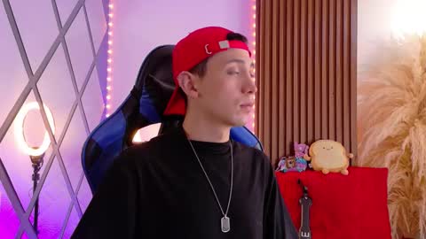 Christopher  Chris online show from 22, 9, 2025