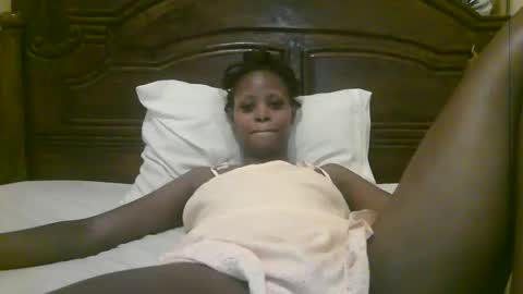 Snapshot of naughty_babe000 chatting on 22, 3, 2026 alisha online show from 22, 3, 2026