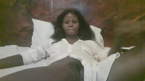 Snapshot of naughty_babe000 chatting on 11, 4, 2026 alisha online show from 11, 4, 2026