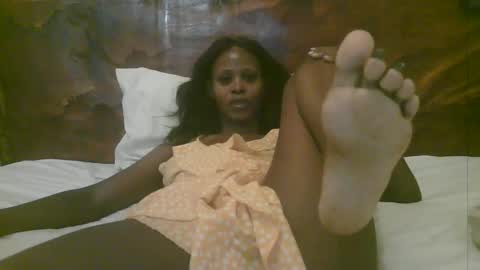 Snapshot of naughty_babe000 chatting on 16, 4, 2026 alisha online show from 16, 4, 2026