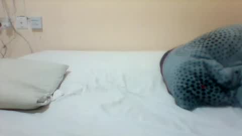 Snapshot of naughty_baddie5 chatting on 18, 6, 2026 candy online show from 18, 6, 2026