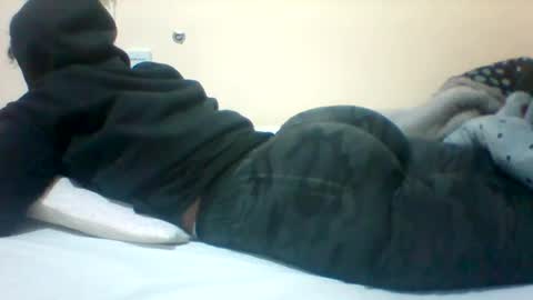 Snapshot of naughty_baddie5 chatting on 8, 7, 2026 candy online show from 8, 7, 2026