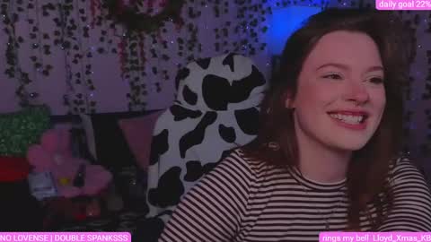 Snapshot of naughty_bella99 chatting on 16, 5, 2026 bella online show from 16, 5, 2026
