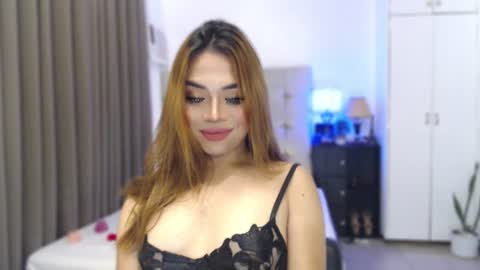 Snapshot of naughty_dreamerxxx chatting on 13, 6, 2026 Queen Jess online show from 13, 6, 2026