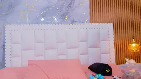 Snapshot of naughty_ebonyy chatting on 24, 9, 2025 SASHA online show from 24, 9, 2025