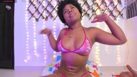 Snapshot of naughty_ebonyy chatting on 31, 3, 2026 SASHA online show from 31, 3, 2026