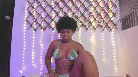 Snapshot of naughty_ebonyy chatting on 14, 4, 2026 SASHA online show from 14, 4, 2026