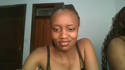 Snapshot of naughty_ellaa chatting on 13, 10, 2025 naughty_ellaa online show from 13, 10, 2025