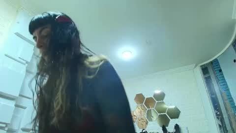 Snapshot of naughty_kittenm chatting on 26, 11, 2025 Kitten online show from 26, 11, 2025