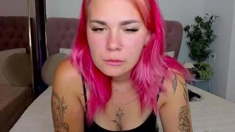 Snapshot of naughty_kittyy1 chatting on 2, 10, 2025 Maria online show from 2, 10, 2025