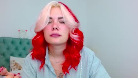 Snapshot of naughty_kittyy1 chatting on 7, 10, 2025 Maria online show from 7, 10, 2025