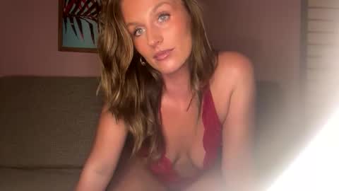 Snapshot of naughty_night_owl chatting on 15, 10, 2025 Naughty Night Owl online show from 15, 10, 2025