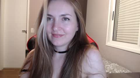 Snapshot of naughty_popa chatting on 15, 12, 2024 Ann online show from 15, 12, 2024