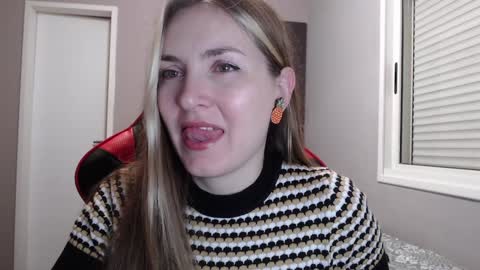 Snapshot of naughty_popa chatting on 3, 1, 2025 Ann online show from 3, 1, 2025