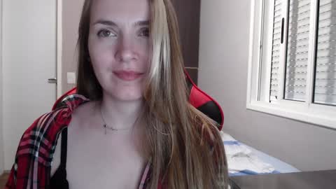 Snapshot of naughty_popa chatting on 9, 1, 2025 Ann online show from 9, 1, 2025
