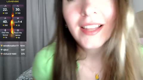Snapshot of naughty_popa chatting on 16, 4, 2026 Ann online show from 16, 4, 2026