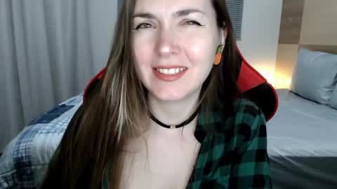 Snapshot of naughty_popa chatting on 8, 6, 2026 Ann online show from 8, 6, 2026