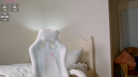 Tilly Mae online show from 12, 12, 2024