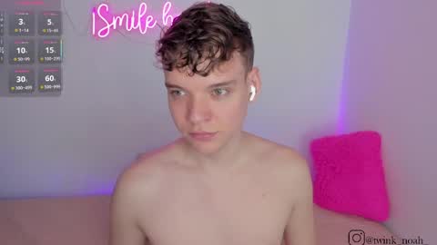 Snapshot of naughty_twink_ chatting on 5, 5, 2026 Noah online show from 5, 5, 2026
