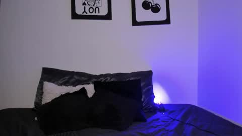 Snapshot of naughtycurvybbx chatting on 30, 9, 2025 LANAindependent model online show from 30, 9, 2025