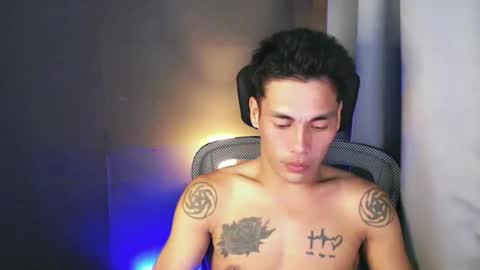 naughtyfuck_boy online show from 24, 5, 2026