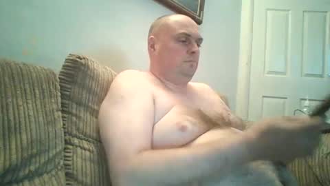 NaughtyGadget online show from 6, 1, 2026