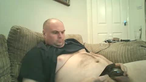 NaughtyGadget online show from 6, 4, 2026