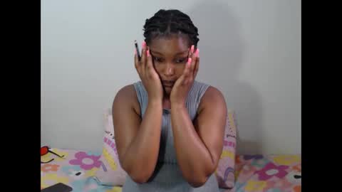 Snapshot of naughtyhornybitch chatting on 14, 9, 2025 naughtyhornybitch online show from 14, 9, 2025