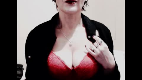 Jenny online show from 16, 12, 2025