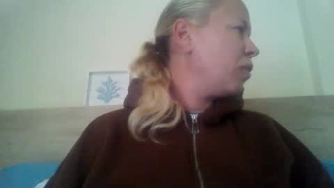 Snapshot of naughtyjennyblondeuk chatting on 1, 5, 2026 naughtyjennyblondeuk online show from 1, 5, 2026