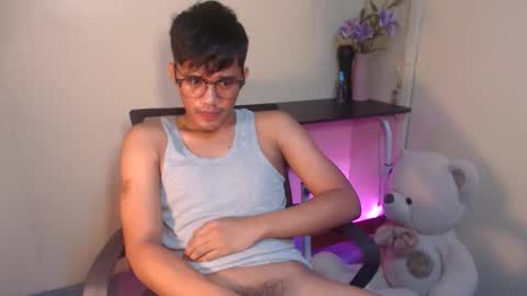 Snapshot of naughtyjosh_ chatting on 25, 10, 2025 Josh online show from 25, 10, 2025