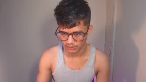 Snapshot of naughtyjosh_ chatting on 7, 11, 2025 Josh online show from 7, 11, 2025