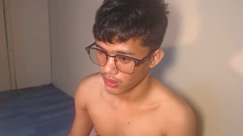 Snapshot of naughtyjosh_ chatting on 2, 12, 2025 Josh online show from 2, 12, 2025