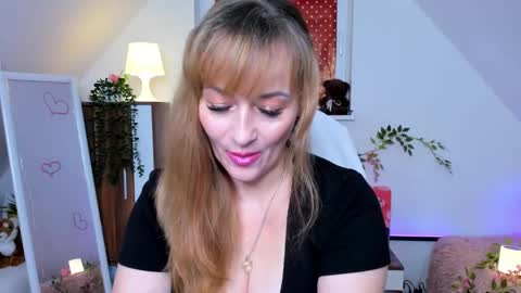 Milana - on air every day except Wednesday from 9 pm to 4 am European time online show from 26, 9, 2025