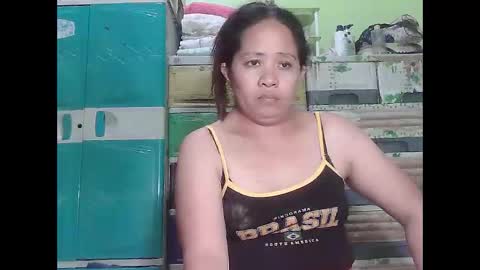 naughtymom26 online show from 11, 4, 2026