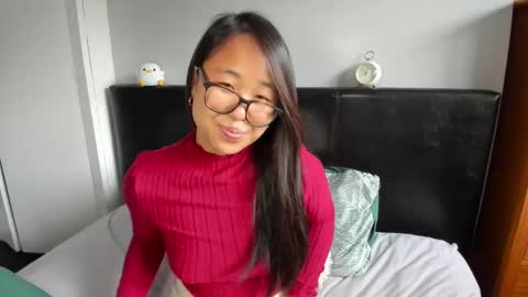 Snapshot of naughtynerdygirl chatting on 7, 10, 2025 Gigi Chu online show from 7, 10, 2025