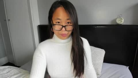 Snapshot of naughtynerdygirl chatting on 18, 10, 2025 Gigi Chu online show from 18, 10, 2025