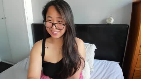 Snapshot of naughtynerdygirl chatting on 23, 10, 2025 Gigi Chu online show from 23, 10, 2025