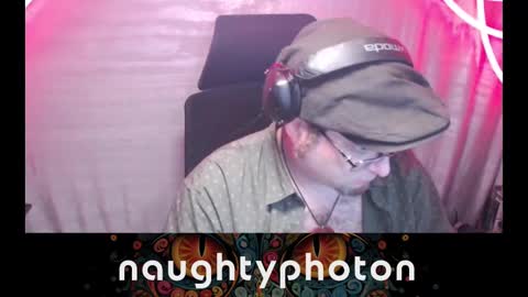 Snapshot of naughtyphotons chatting on 9, 3, 2025 naughtyphotons online show from 9, 3, 2025