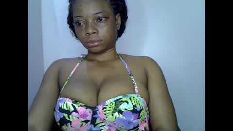 Snapshot of naughtyxcuntx chatting on 7, 10, 2025 naughtyxcuntx online show from 7, 10, 2025